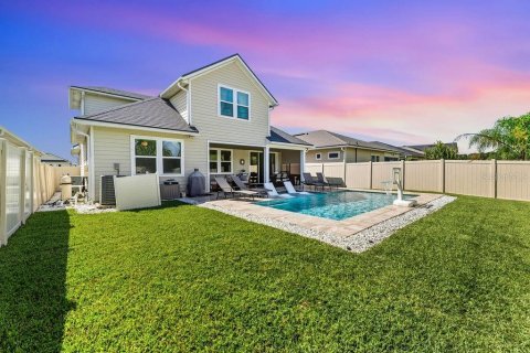 House in Palm Coast, Florida 4 bedrooms, 234.76 sq.m. № 1917939 - photo 7