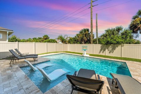 House in Palm Coast, Florida 4 bedrooms, 234.76 sq.m. № 1917939 - photo 4