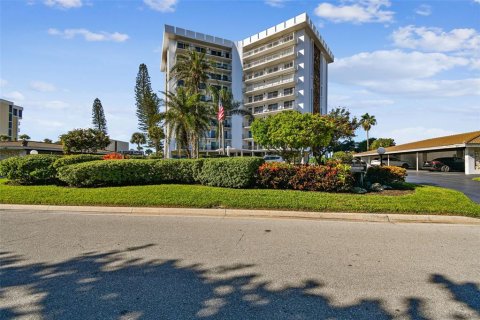 Condominio en alquiler en Sarasota, Florida, 2 dormitorios, 118.45 m2 № 1909389 - foto 2
