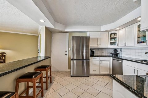 Condominio en alquiler en Sarasota, Florida, 2 dormitorios, 118.45 m2 № 1909389 - foto 19