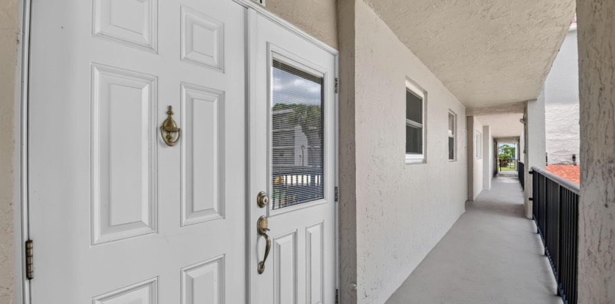 Condo à Lake Worth, Floride, 2 chambres  № 2244563