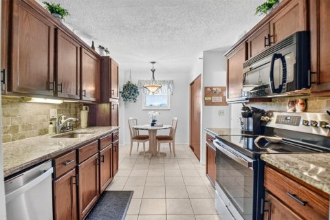 Copropriété à louer à Lake Worth, Floride: 2 chambres, 96.06 m2 № 2244563 - photo 11