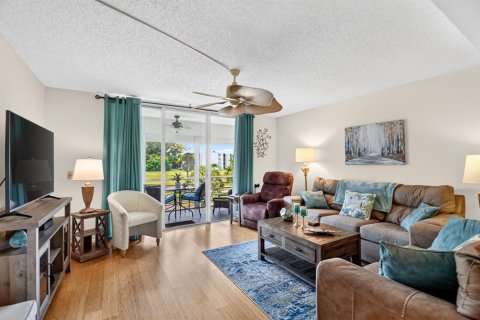 Copropriété à louer à Lake Worth, Floride: 2 chambres, 96.06 m2 № 2244563 - photo 5