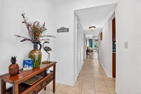 Copropriété à louer à Lake Worth, Floride: 2 chambres, 96.06 m2 № 2244563 - photo 3