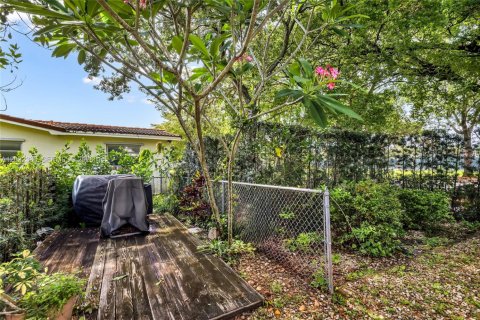 Villa ou maison à vendre à Pembroke Pines, Floride: 4 chambres, 203.64 m2 № 2146506 - photo 6