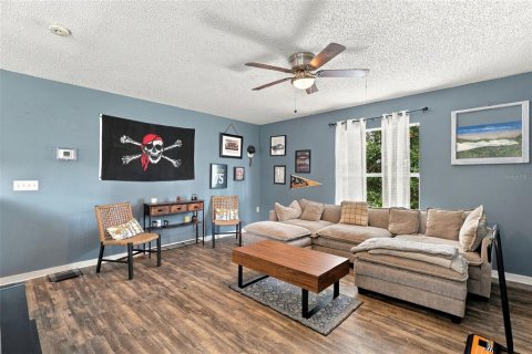 Villa ou maison à vendre à DeLand, Floride: 4 chambres, 201.41 m2 № 2406829 - photo 18