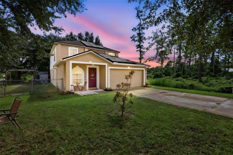 Villa ou maison à DeLand, Floride 4 chambres, 201.41 m2 № 2406829