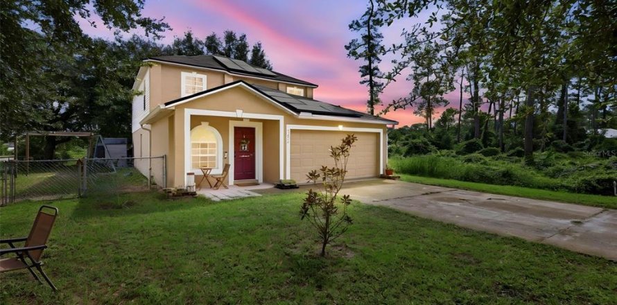 Villa ou maison à DeLand, Floride 4 chambres, 201.41 m2 № 2406829
