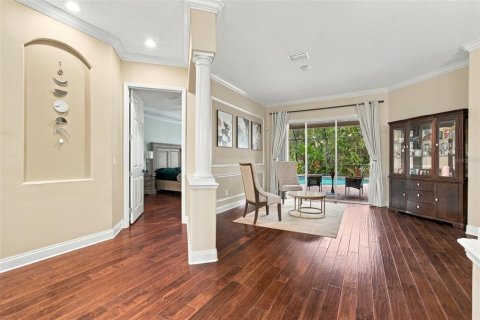 Villa ou maison à vendre à Land O' Lakes, Floride: 4 chambres, 299.8 m2 № 2415091 - photo 8