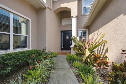 Villa ou maison à vendre à Land O' Lakes, Floride: 4 chambres, 299.8 m2 № 2415091 - photo 5