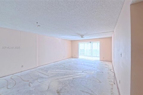 Condominio en venta en Dania Beach, Florida, 2 dormitorios, 110.55 m2 № 1990993 - foto 6