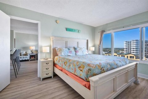 Condo in Flagler Beach, Florida, 1 bedroom № 2119445 - photo 15