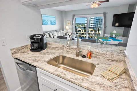 Condo in Flagler Beach, Florida, 1 bedroom № 2119445 - photo 11