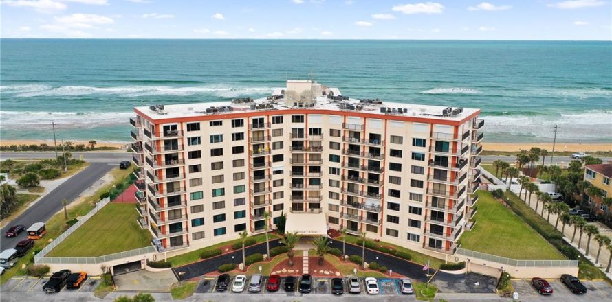 Condo in Flagler Beach, Florida, 1 bedroom № 2119445