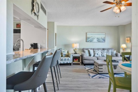 Condo in Flagler Beach, Florida, 1 bedroom № 2119445 - photo 14