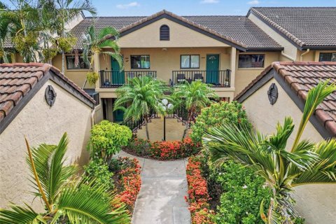 Copropriété à vendre à Sarasota, Floride: 2 chambres, 114.92 m2 № 2279840 - photo 2