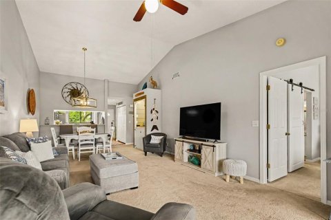 Copropriété à vendre à Sarasota, Floride: 2 chambres, 114.92 m2 № 2279840 - photo 8