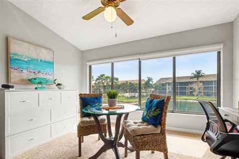 Copropriété à vendre à Sarasota, Floride: 2 chambres, 114.92 m2 № 2279840 - photo 19