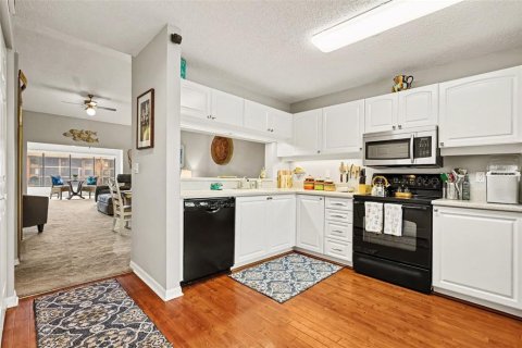 Copropriété à vendre à Sarasota, Floride: 2 chambres, 114.92 m2 № 2279840 - photo 12
