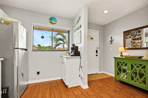 Copropriété à vendre à Sarasota, Floride: 2 chambres, 114.92 m2 № 2279840 - photo 15