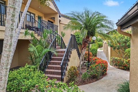 Copropriété à vendre à Sarasota, Floride: 2 chambres, 114.92 m2 № 2279840 - photo 3