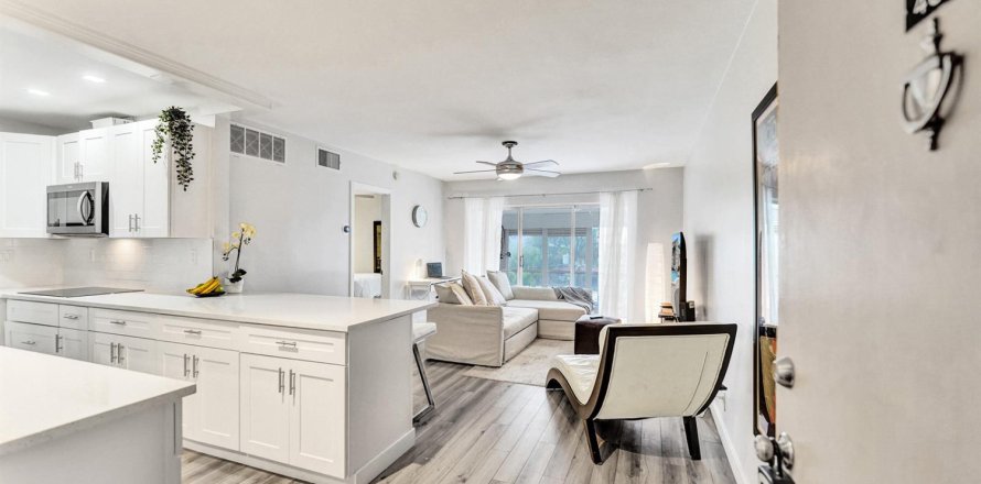 Condo in Oakland Park, Florida, 1 bedroom  № 2246922