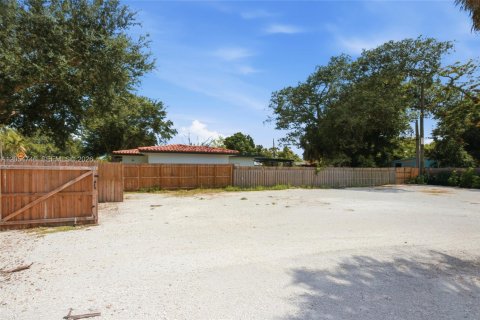 Villa ou maison à vendre à Pompano Beach, Floride: 3 chambres, 197.14 m2 № 2259929 - photo 11