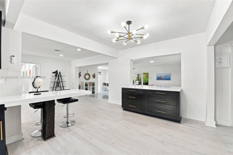 Villa ou maison à vendre à Pompano Beach, Floride: 3 chambres, 197.14 m2 № 2259929 - photo 29
