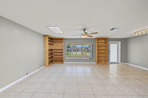 House in Boca Raton, Florida 4 bedrooms, 139.35 sq.m. № 2416200 - photo 18