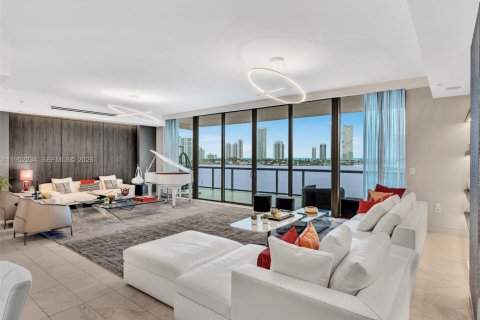Condo in Aventura, Florida, 4 bedrooms № 2025707