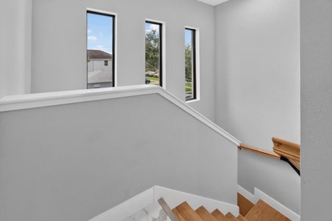 Touwnhouse à vendre à Tampa, Floride: 3 chambres, 181.35 m2 № 2349532 - photo 11