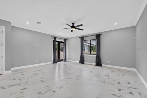 Touwnhouse à vendre à Tampa, Floride: 3 chambres, 181.35 m2 № 2349532 - photo 7