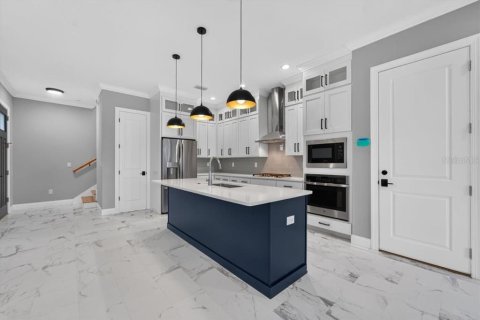 Touwnhouse à vendre à Tampa, Floride: 3 chambres, 181.35 m2 № 2349532 - photo 25