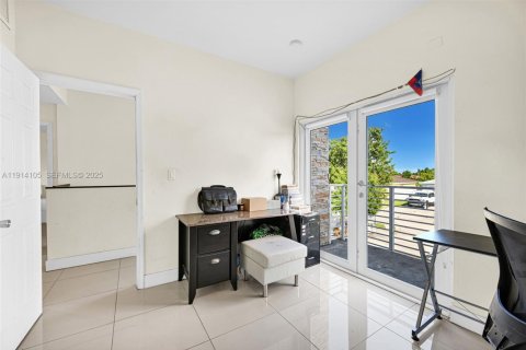 Villa ou maison à vendre à Homestead, Floride: 4 chambres, 137.12 m2 № 2082413 - photo 30