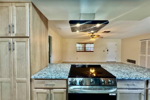 Villa ou maison à louer à Palm Coast, Floride: 2 chambres, 95.6 m2 № 2102338 - photo 6