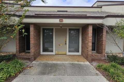 Immobilier commercial à louer à Jacksonville, Floride: 74.32 m2 № 838861 - photo 1