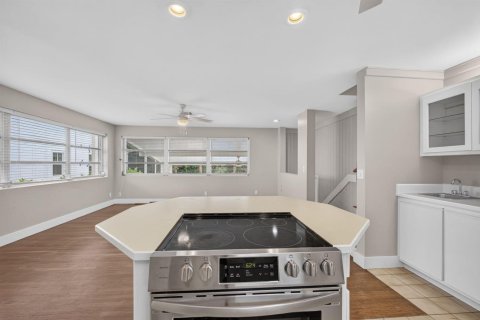 Villa ou maison à louer à Hobe Sound, Floride: 3 chambres, 129.6 m2 № 2399754 - photo 17