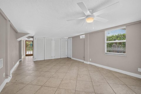 Villa ou maison à louer à Hobe Sound, Floride: 3 chambres, 129.6 m2 № 2399754 - photo 28