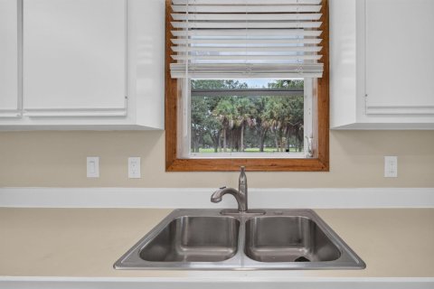 Villa ou maison à louer à Hobe Sound, Floride: 3 chambres, 129.6 m2 № 2399754 - photo 19