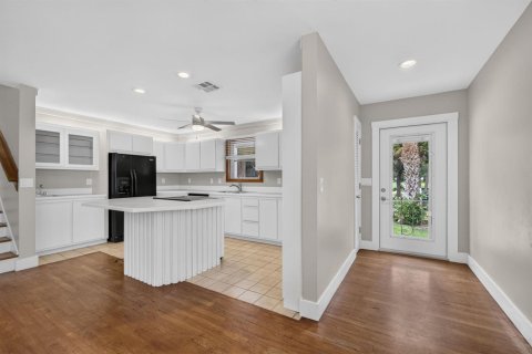 Villa ou maison à louer à Hobe Sound, Floride: 3 chambres, 129.6 m2 № 2399754 - photo 8