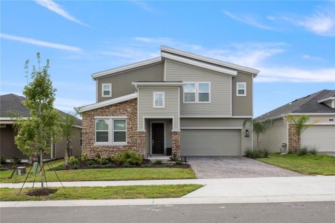 House in Davenport, Florida 5 bedrooms, 305.74 sq.m. № 2351881