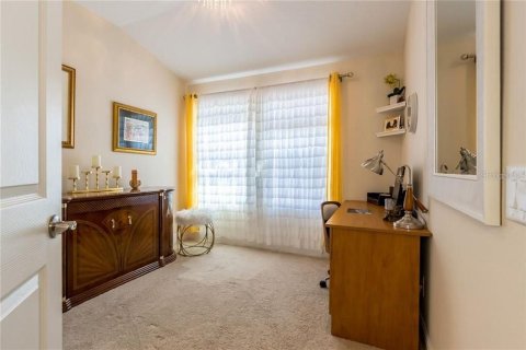 Снять в аренду таунхаус в Уэсли-Чепел, Флорида 4 комнаты, 172.15м2, № 1916133 - фото 22