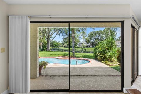 Villa ou maison à vendre à Tampa, Floride: 4 chambres, 261.89 m2 № 1911228 - photo 17