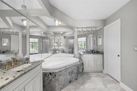 Villa ou maison à vendre à Tampa, Floride: 4 chambres, 261.89 m2 № 1911228 - photo 19