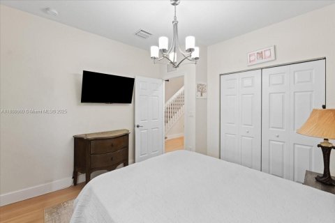 Купить виллу или дом в Майами, Флорида 5 спален, 227.05м2, № 1948488 - фото 8