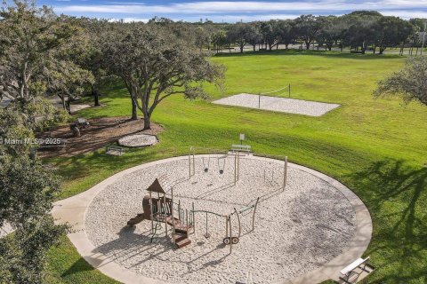 Adosado en venta en West Palm Beach, Florida, 2 dormitorios, 114.83 m2 № 1970669 - foto 27