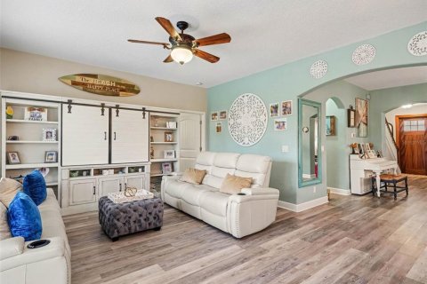 Casa en venta en Sarasota, Florida, 4 dormitorios, 244.05 m2 № 2377436 - foto 3