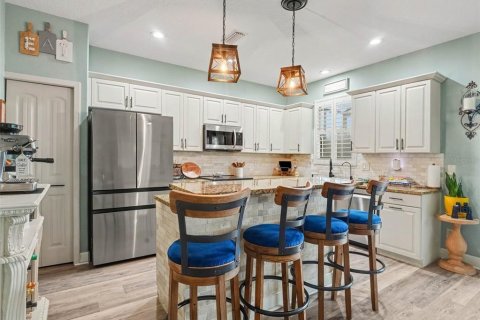 Casa en venta en Sarasota, Florida, 4 dormitorios, 244.05 m2 № 2377436 - foto 7