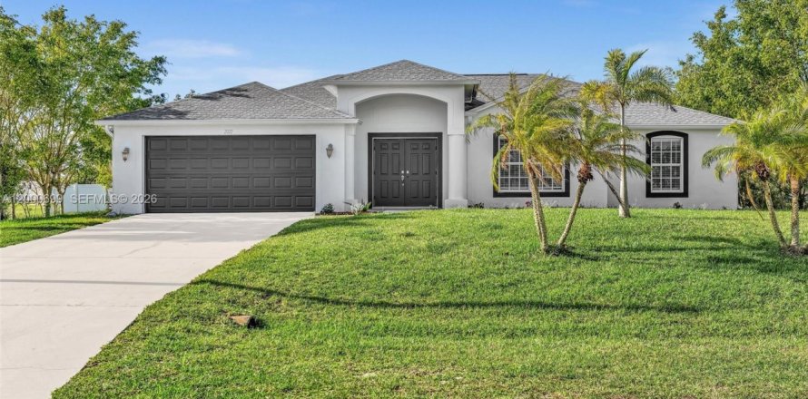 Villa ou maison à Cape Coral, Floride 3 chambres № 2065064