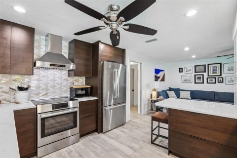 Villa ou maison à vendre à Belleair Beach, Floride: 4 chambres, 195.47 m2 № 2149521 - photo 14